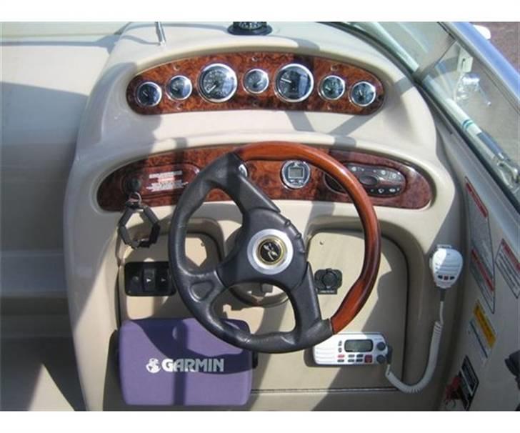 Sea Ray 240 Sundancer *Solgt* billede 2