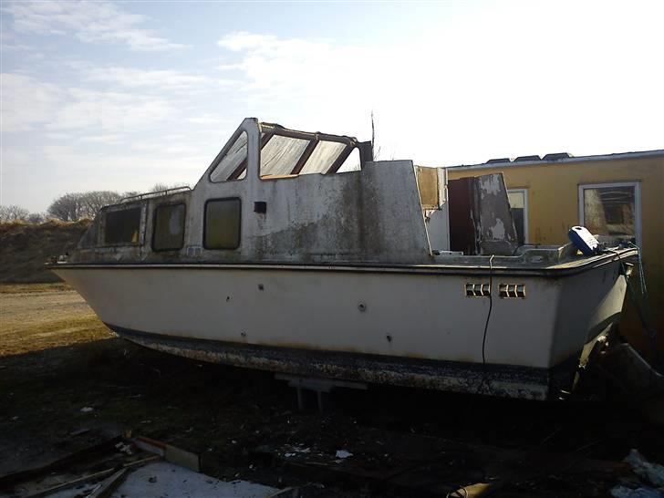 Coronet 27 billede 1