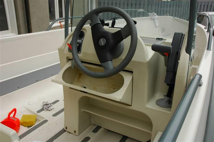 Terhi 6020c - Der lå en pose med værktøj her i rummet ..MEGET RUST ...  billede 9