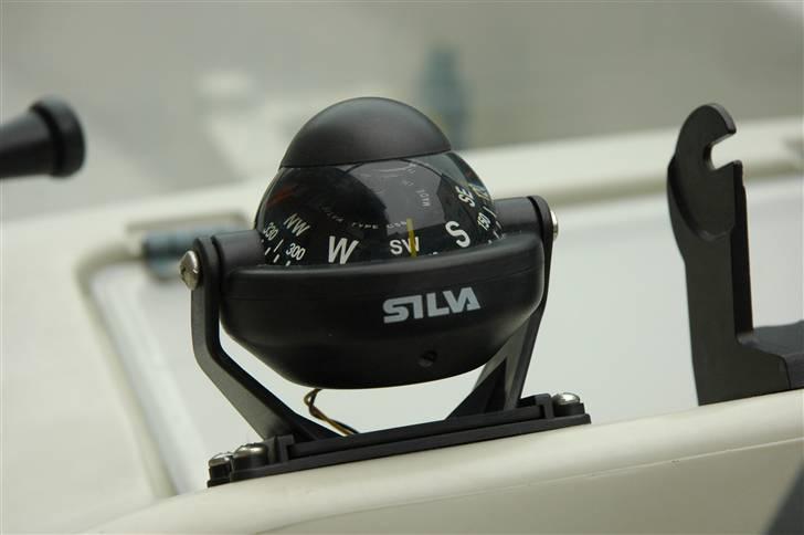 Terhi 6020c - Kompas med rødt lys - fint  :-) billede 10