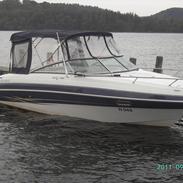 Four Winns 225 Sundowner