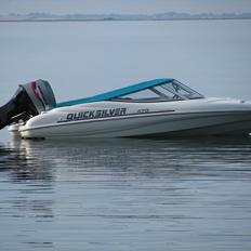 Quicksilver 470 sport