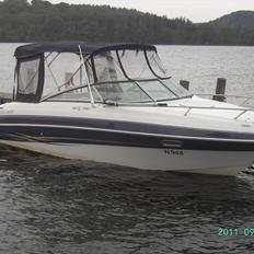 Four Winns 225 Sundowner