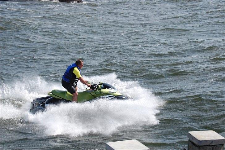 Seadoo RXP 215 - Man bliver lidt fugtig ved landingen :) billede 3