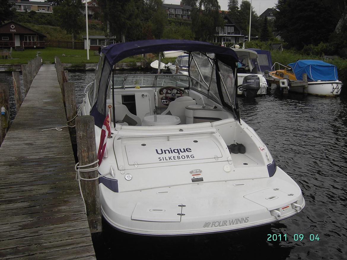 Four Winns 225 Sundowner billede 3