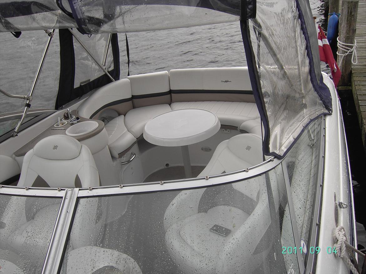 Four Winns 225 Sundowner billede 5