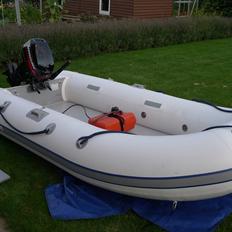 Quicksilver 340 Airdeck