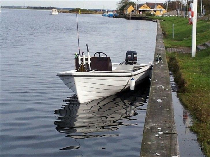 Ryds 518 DL Jolle / Styrepult billede 1