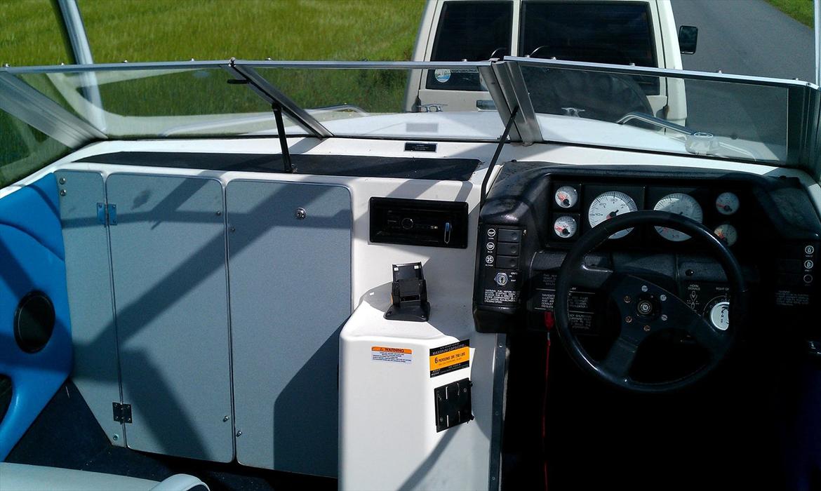 Bayliner Capri 185 billede 11