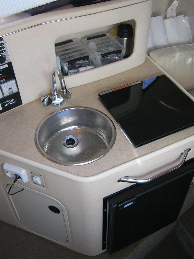 Sea Ray 240 Sundancer *Solgt* billede 14