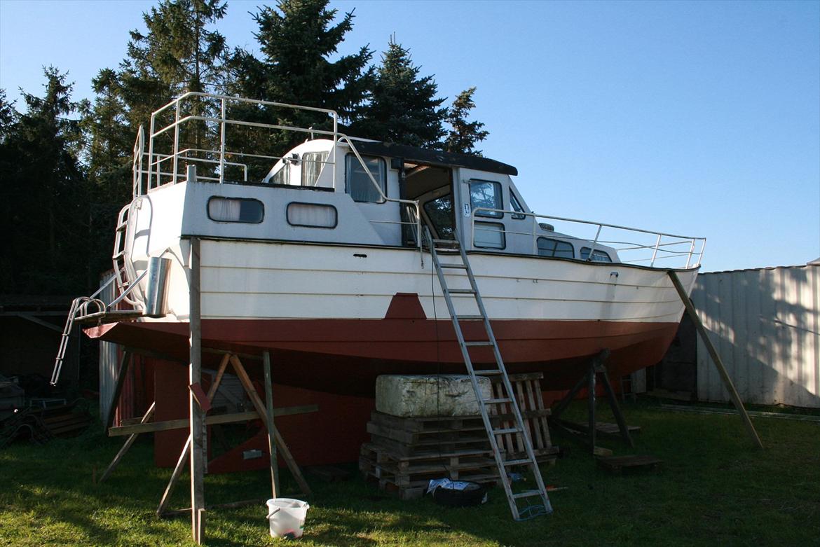 B Motor sejler billede 1