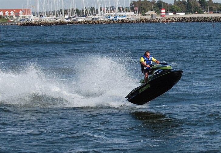 Seadoo RXP 215 billede 2