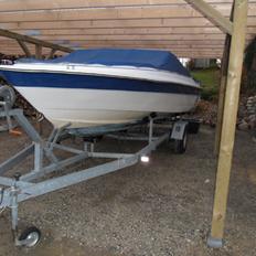Bayliner capri 1750 bowrider