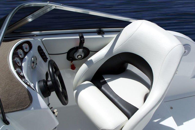 Whittley Family Cruiser 2165 - Styrplads billede 3