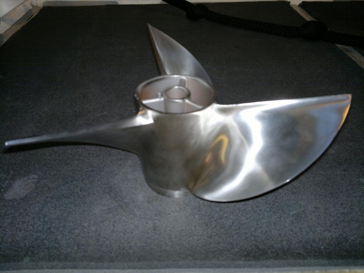 Gummibåd Gemini Zapcat - Mercury Cleaver 12X20P billede 13