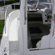 Quicksilver 640 pilothouse