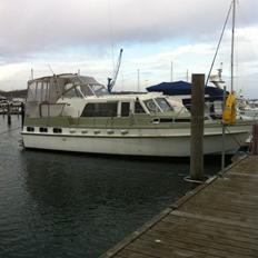 Broom Ocean 37 continental