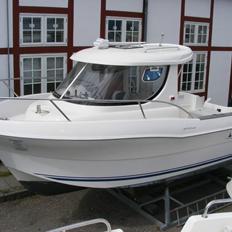 Quicksilver 640 pilothouse