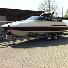 Maxum 2100 SC