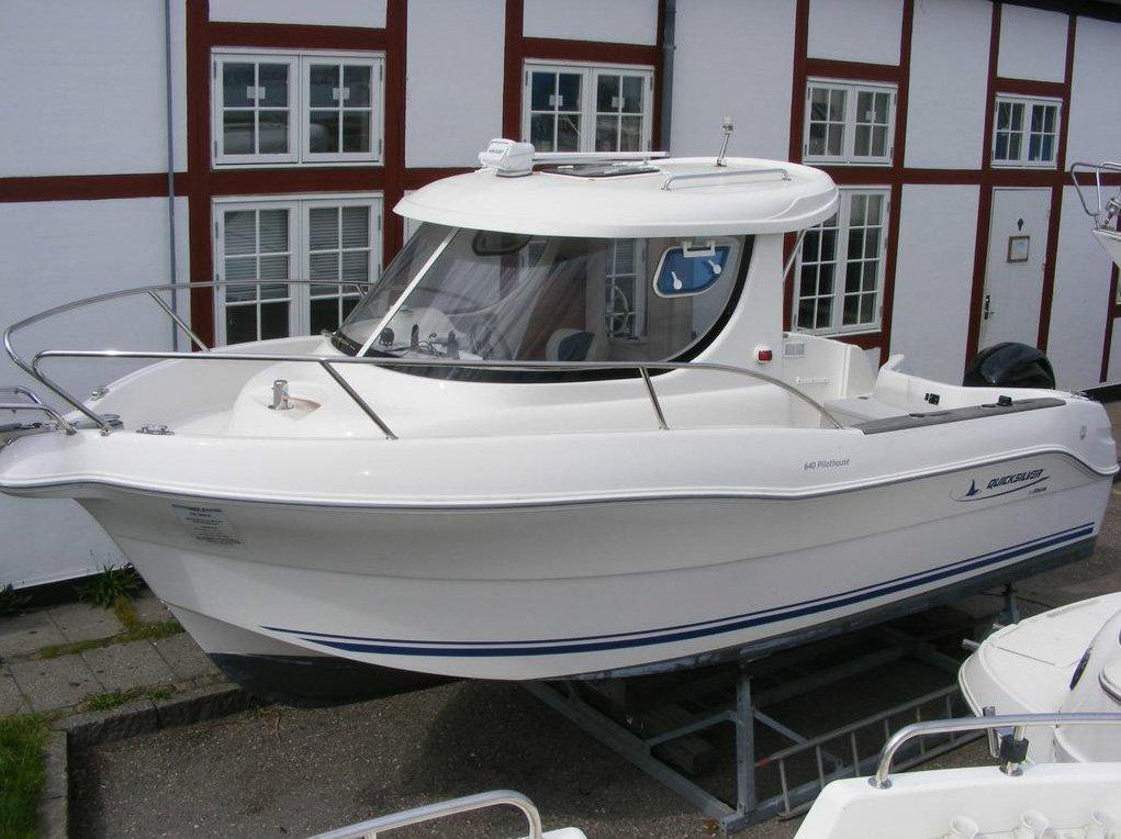 Quicksilver 640 pilothouse billede 1