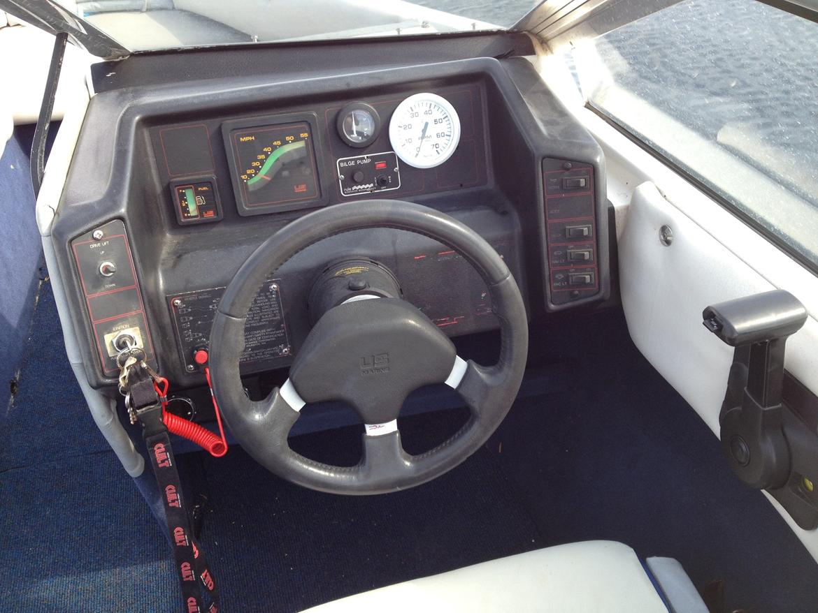 Bayliner Capri billede 9