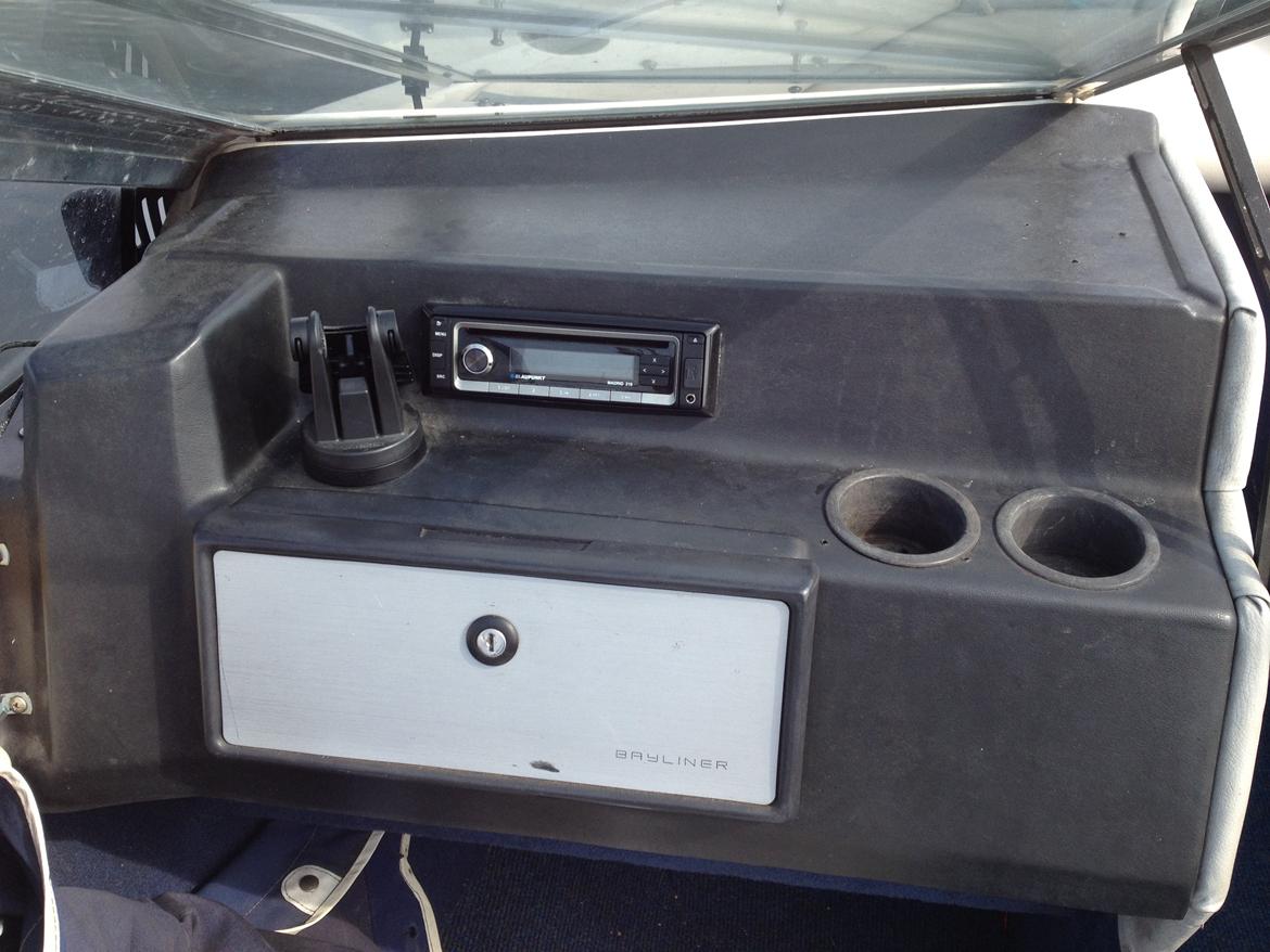 Bayliner Capri billede 10