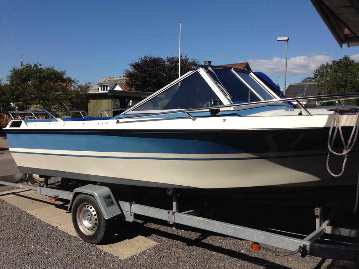 Glastron 18.5 Viga Sundeck billede 1