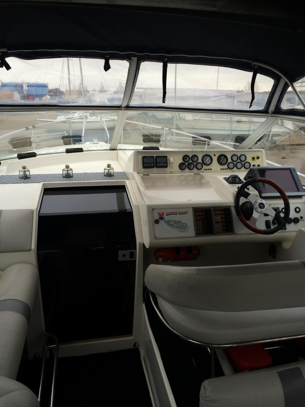 Fjord Dolphin 1200 billede 2