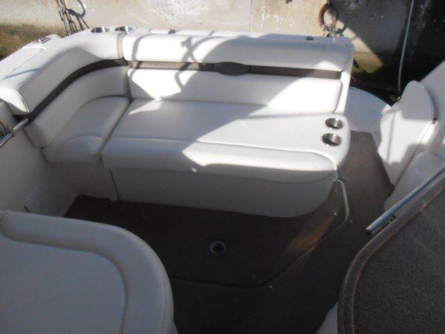 Rinker 260 Express Cruiser billede 9