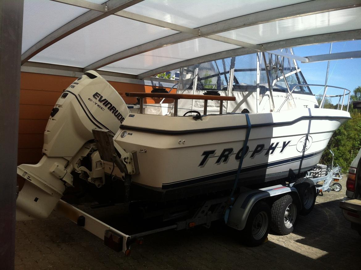 Bayliner Trophy 2002 - Bayliner i Carport billede 5