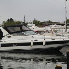 Cruisers Yachts 3075