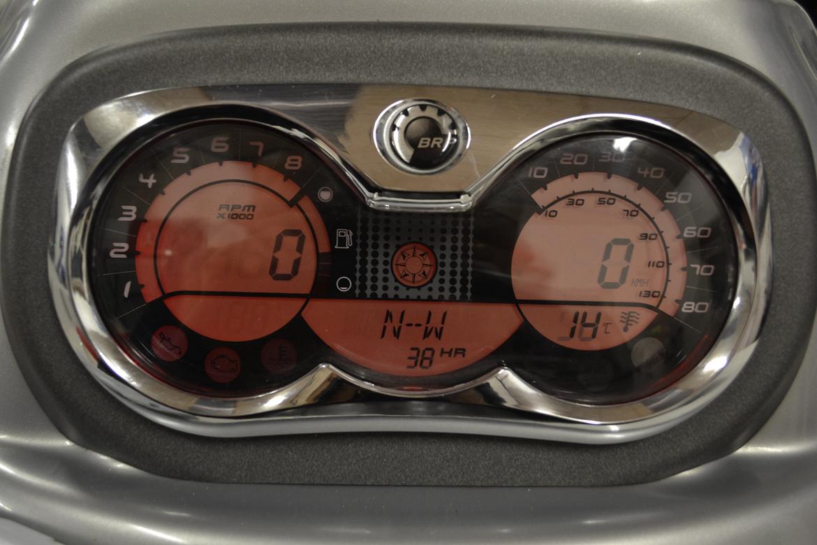 Seadoo speedster 150 - opbevaring i 14´, ved -4 udenfor. lige under halv fuld tank.. billede 4