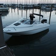 Bayliner Capri1702