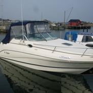 Rinker Fiesta  Vee 242