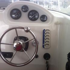 Ørnvik 580 pilothouse