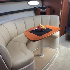 Chaparral 310 Signature