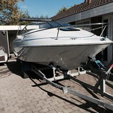Bayliner Capri1702