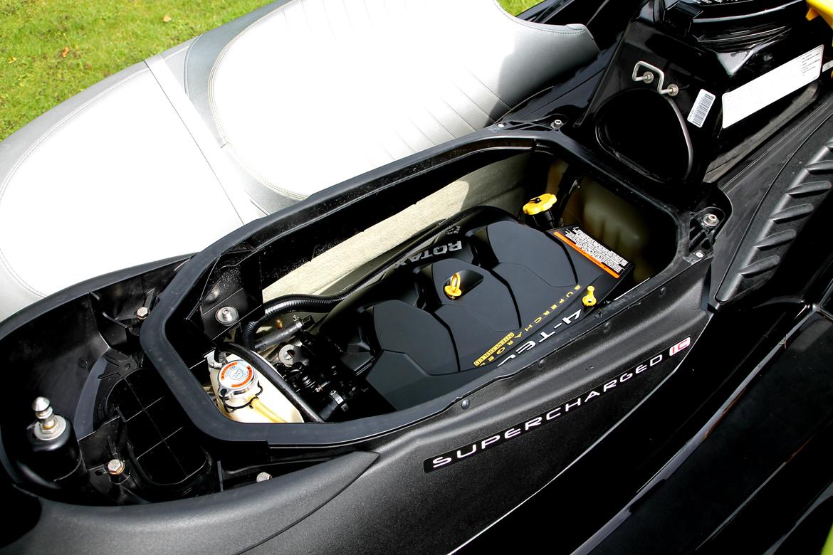Seadoo RXP 215 "The Bee" billede 28