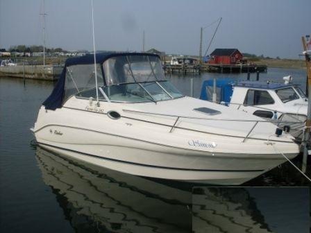 Rinker Fiesta  Vee 242 billede 1