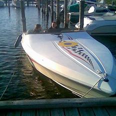 Wellcraft Scarab solgt