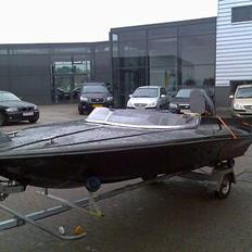 Mustang Shakespeare SOLGT