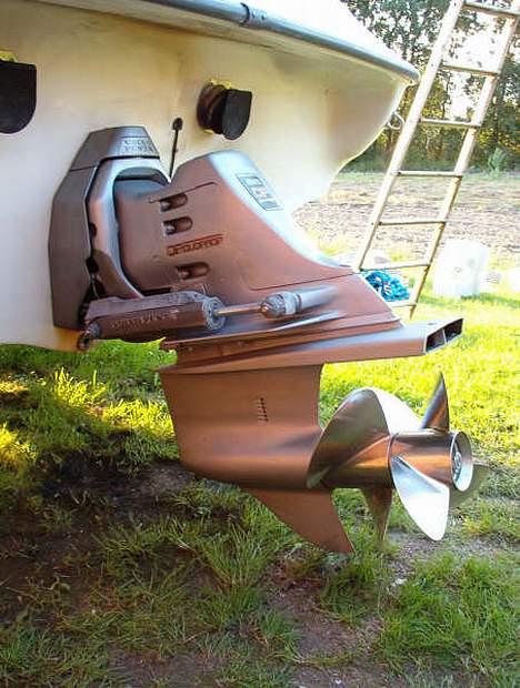 Crownline 266ccr - pas på skruen er løs billede 4