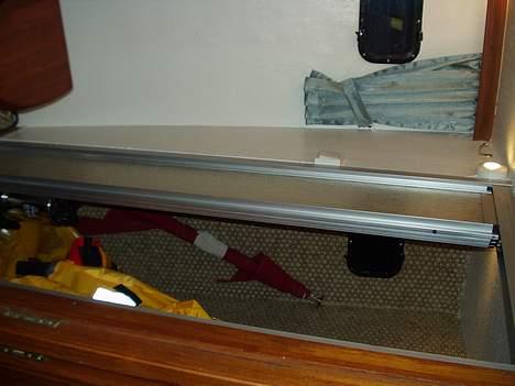 X Pfeil42 - Badet på toilettet agter ud.  billede 13