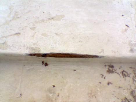 Limbo 12 - Pis og Lort.. En frost sprægning :( Skal lige siges at jeg har gravet i dem og fjernet det dårligt glasfibre! billede 3