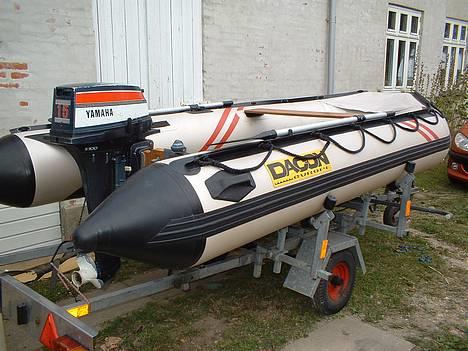 Gummibåd Dacon billede 1