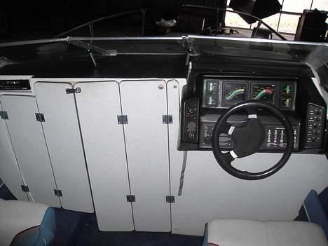 Bayliner 1952 billede 4