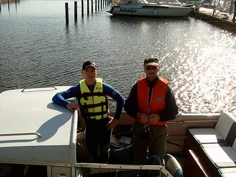Draco Draco 2000 - De to ejere af båden (far og jeg) i Skive for at tage speedbådsbevis. billede 4
