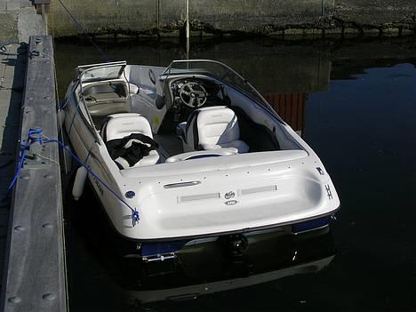 Crownline 180 BR - Ved kaj i Venø havn billede 1