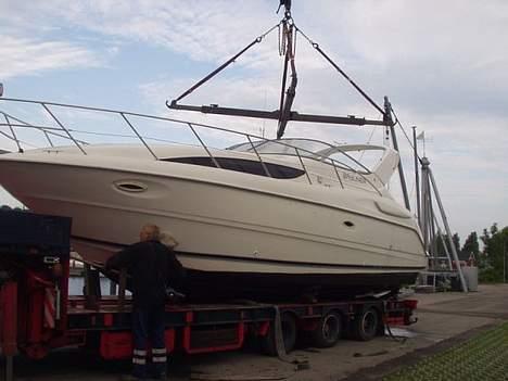 Bayliner 2655, 3055, 2452 +2955 - Her bliver så vores ny båd afhente i Nykøbing sj. for at blive kørt til Åbenrå billede 14