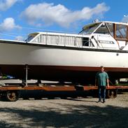 Moonraker 36